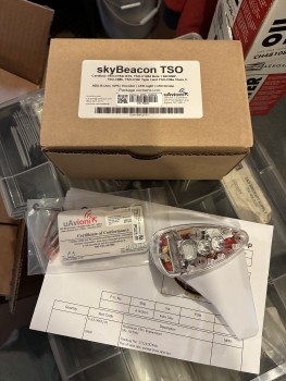 UAvionix Skybeacon (ADS-B)